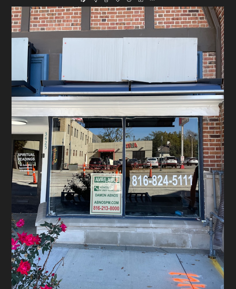 3415-3429 Main St, Kansas City, MO for lease Building Photo- Image 1 of 13