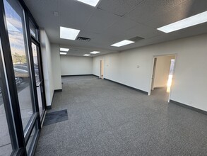 4291 Polaris Ave, Las Vegas, NV for lease Building Photo- Image 2 of 5