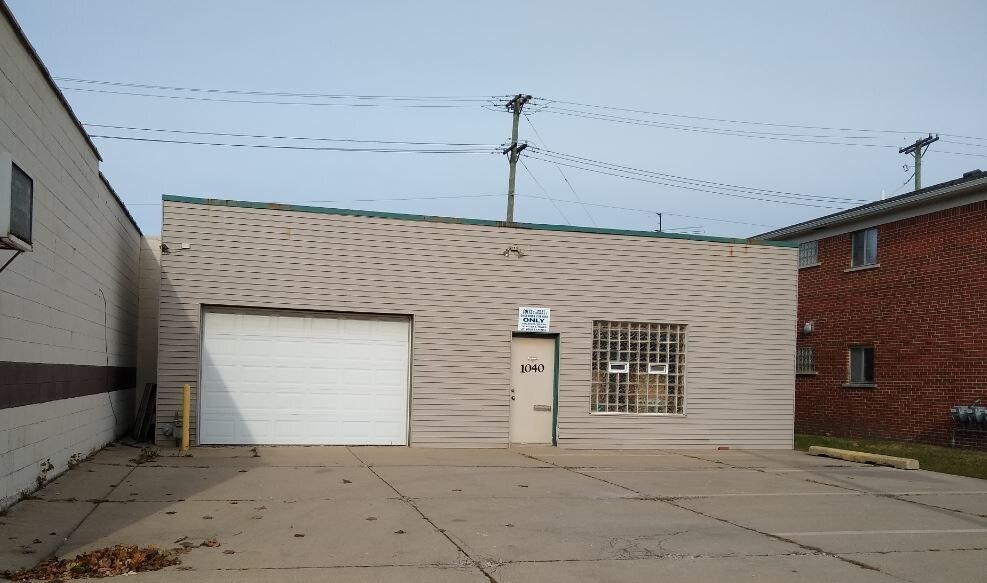 1040 Ford Ave Wyandotte Mi 48192 Loopnet Com