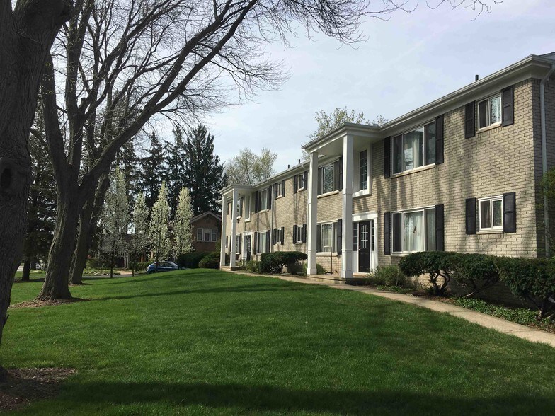 101 N Holcomb Rd, Clarkston, MI for sale - Other - Image 1 of 1