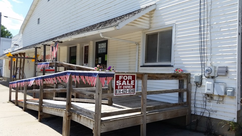 136 W Pine St, Cochranton, PA for sale - Primary Photo - Image 1 of 1