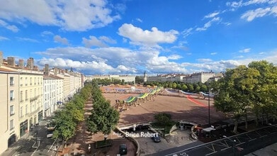 Lyon, RHO - AERIAL map view