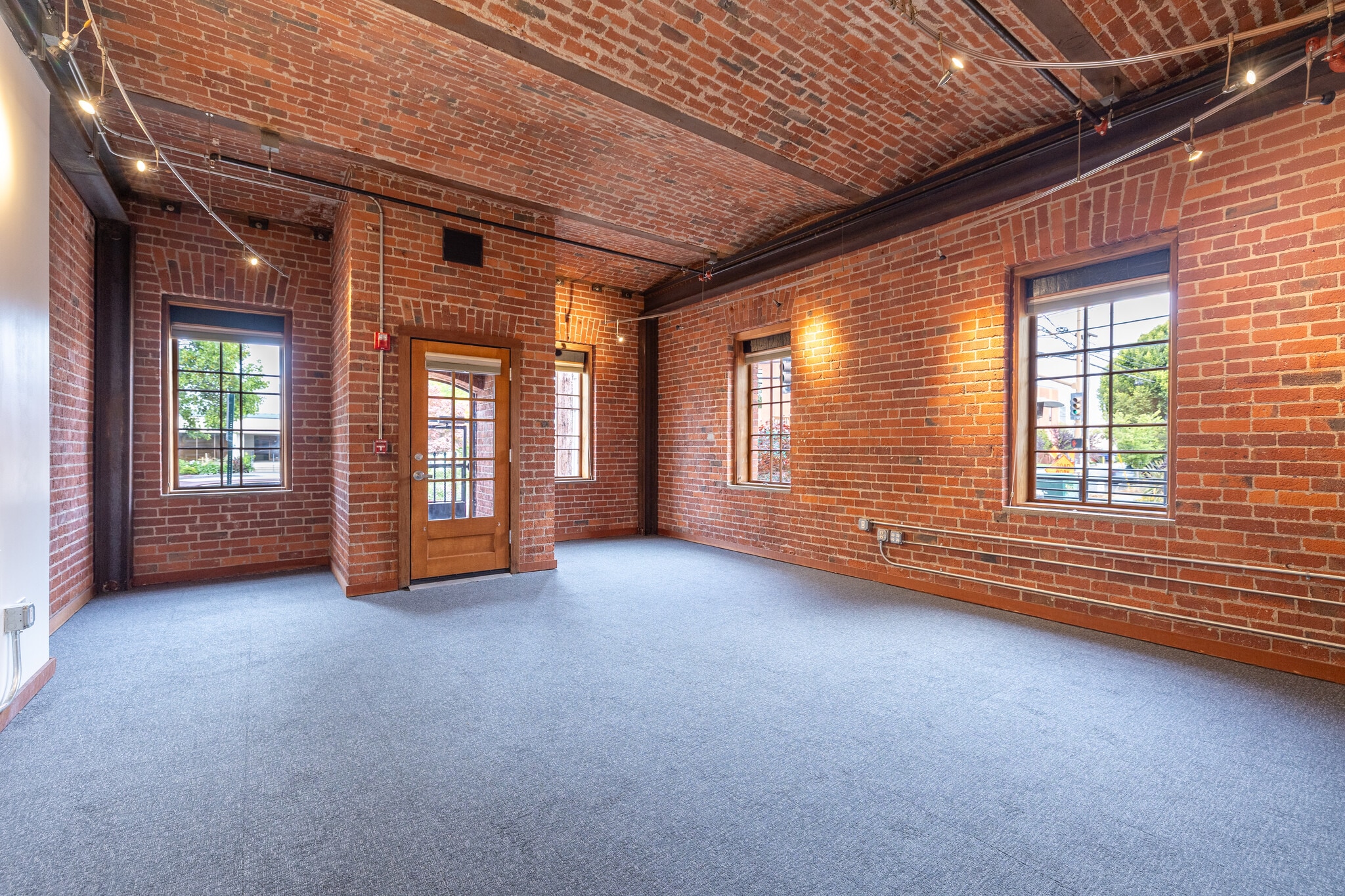 2865 7th St, Berkeley, CA for lease Interior Photo- Image 1 of 6