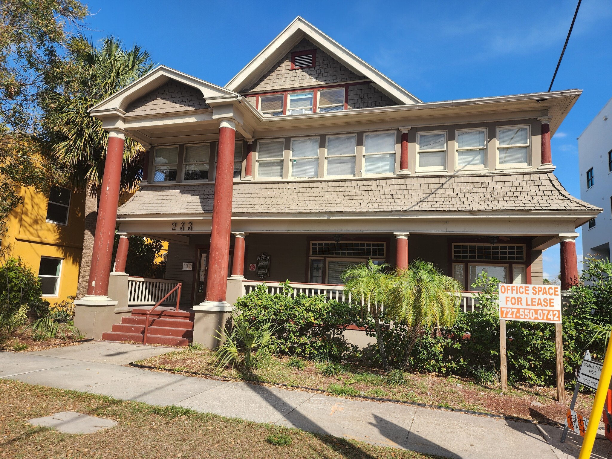 233 3rd St N, Saint Petersburg, FL for lease Building Photo- Image 1 of 5
