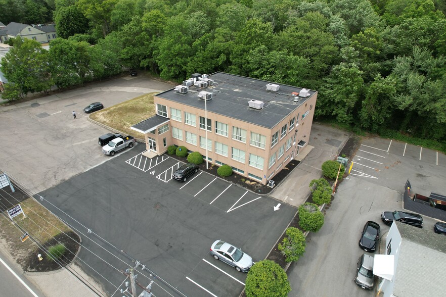 760 Chief Justice Cushing Hwy, Cohasset, MA for lease - Building Photo - Image 2 of 18