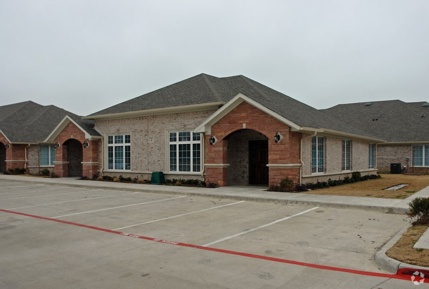 18170 Dallas Pky, Dallas, TX for sale - Primary Photo - Image 1 of 3