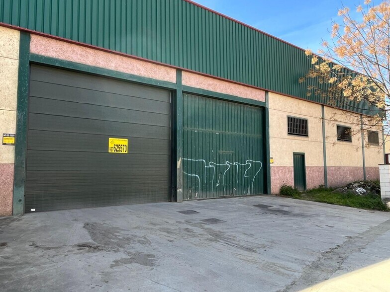 Industrial in Malpartida de Cáceres for sale - Building Photo - Image 1 of 7