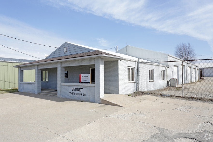 805 50th St, Marion, IA for lease - Primary Photo - Image 1 of 26