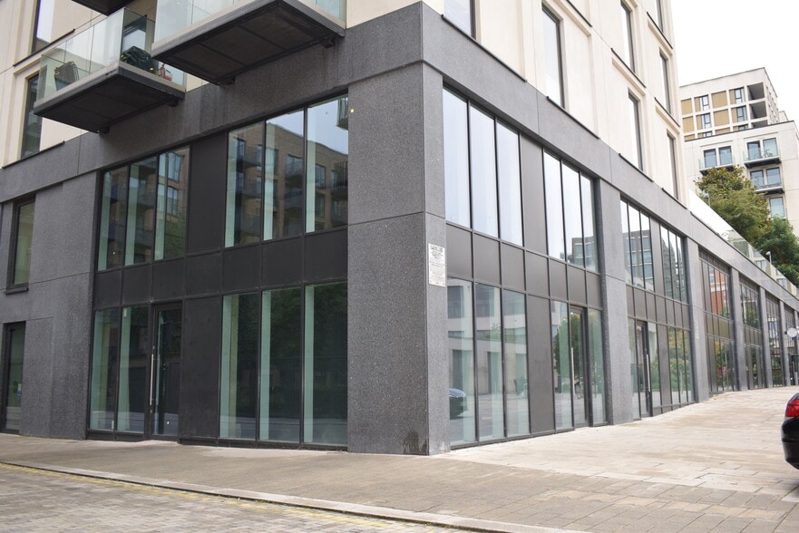 John Harrison Square, London for lease - Building Photo - Image 2 of 5