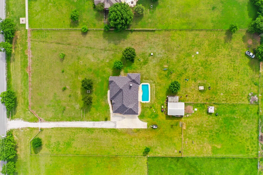 1425 Avondale Haslet Rd, Haslet, TX for sale - Building Photo - Image 3 of 38