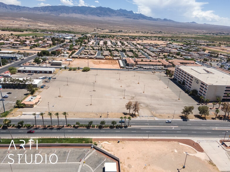 820 W Mesquite Blvd, Mesquite, NV for sale - Building Photo - Image 2 of 20