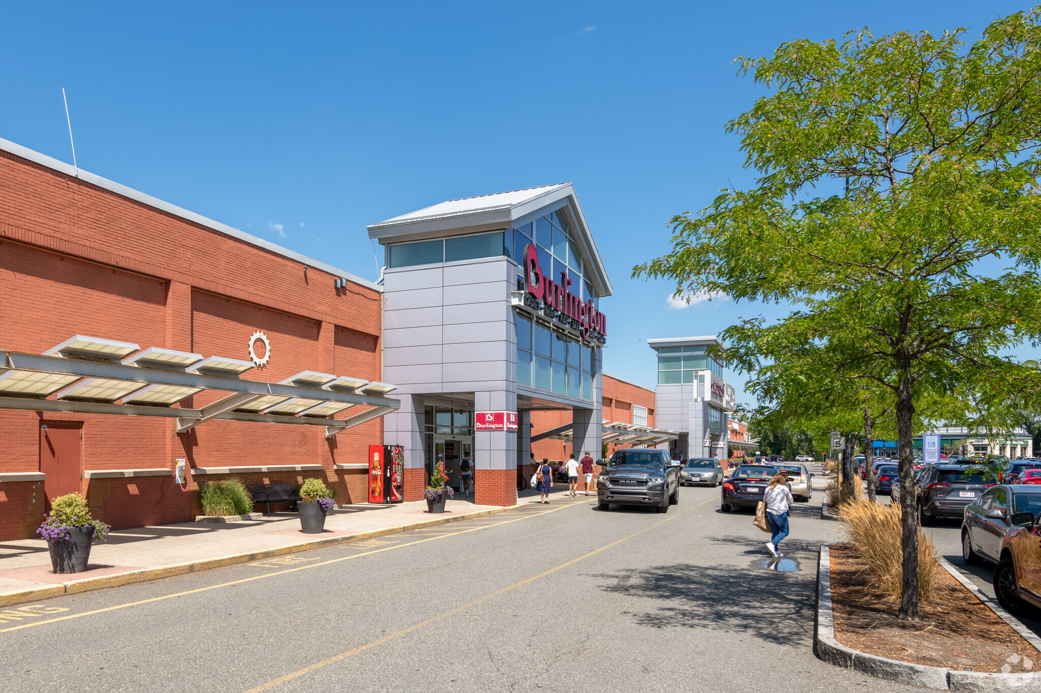 105-165 Middlesex Ave, Somerville, MA for lease Primary Photo- Image 1 of 8