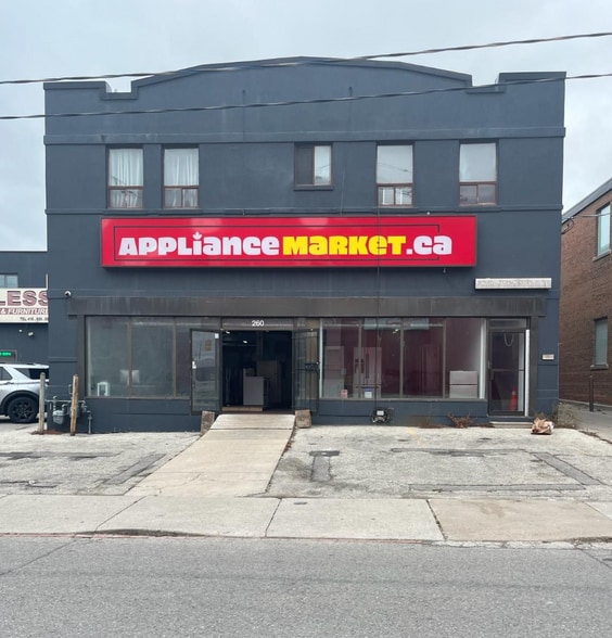260 Geary Ave, Toronto, ON for sale - Primary Photo - Image 1 of 1