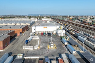 4000 Noakes St, Commerce, CA - AERIAL  map view