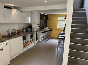 8 Well Walk, Cheltenham for lease Interior Photo- Image 1 of 3