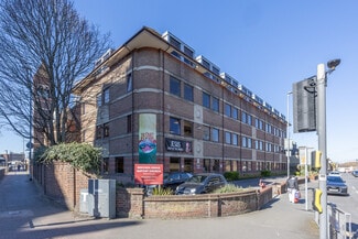 More details for 28 Clarendon Rd, Watford - Office for Lease