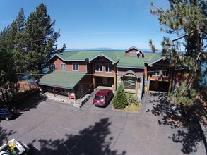 3351 Lake Tahoe Blvd, South Lake Tahoe, CA for lease Building Photo- Image 1 of 30