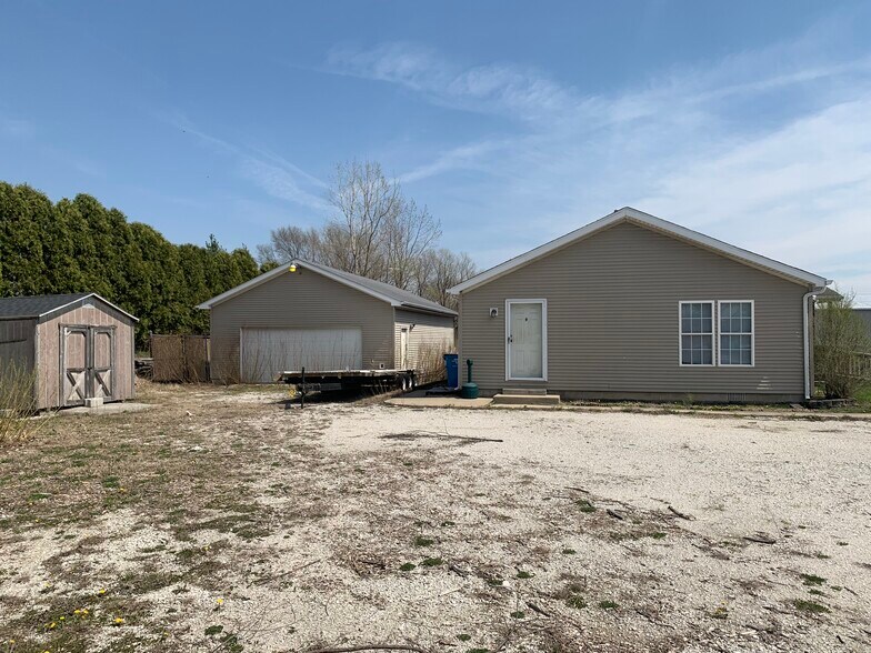 10137 W HWY 30, Wanatah, IN for sale - Building Photo - Image 3 of 5