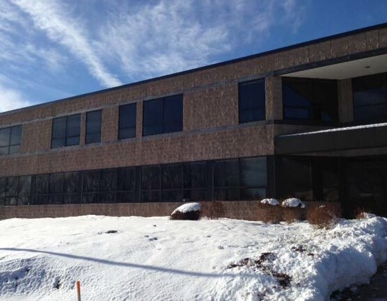 8 Vista Dr, Old Lyme, CT for lease Primary Photo- Image 1 of 3