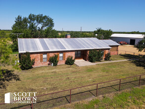 10935 Fm 1385, Pilot Point, TX for lease Building Photo- Image 1 of 12