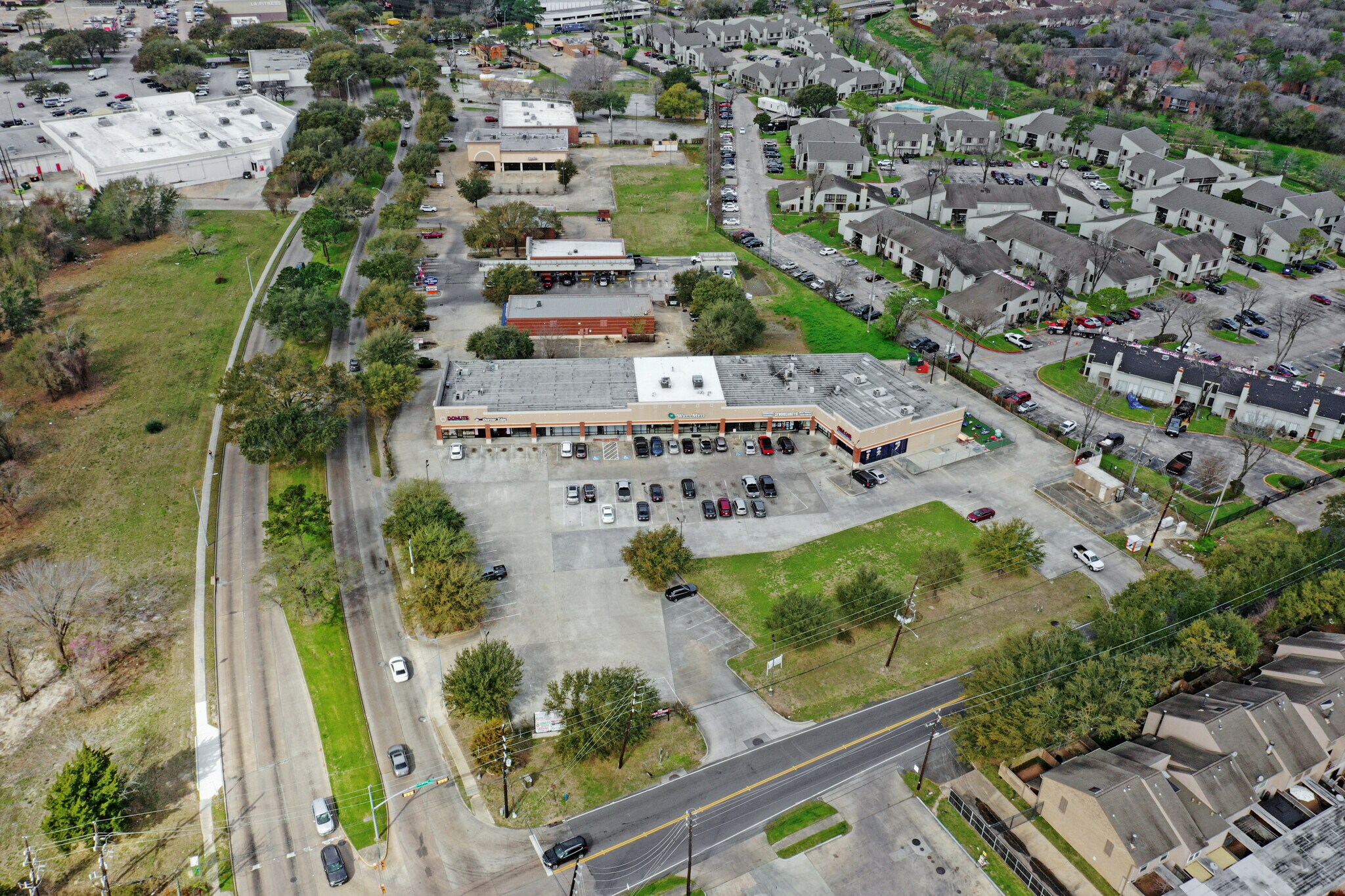 7306 W Tidwell Rd, Houston, TX 77040 West Tidwell Plaza