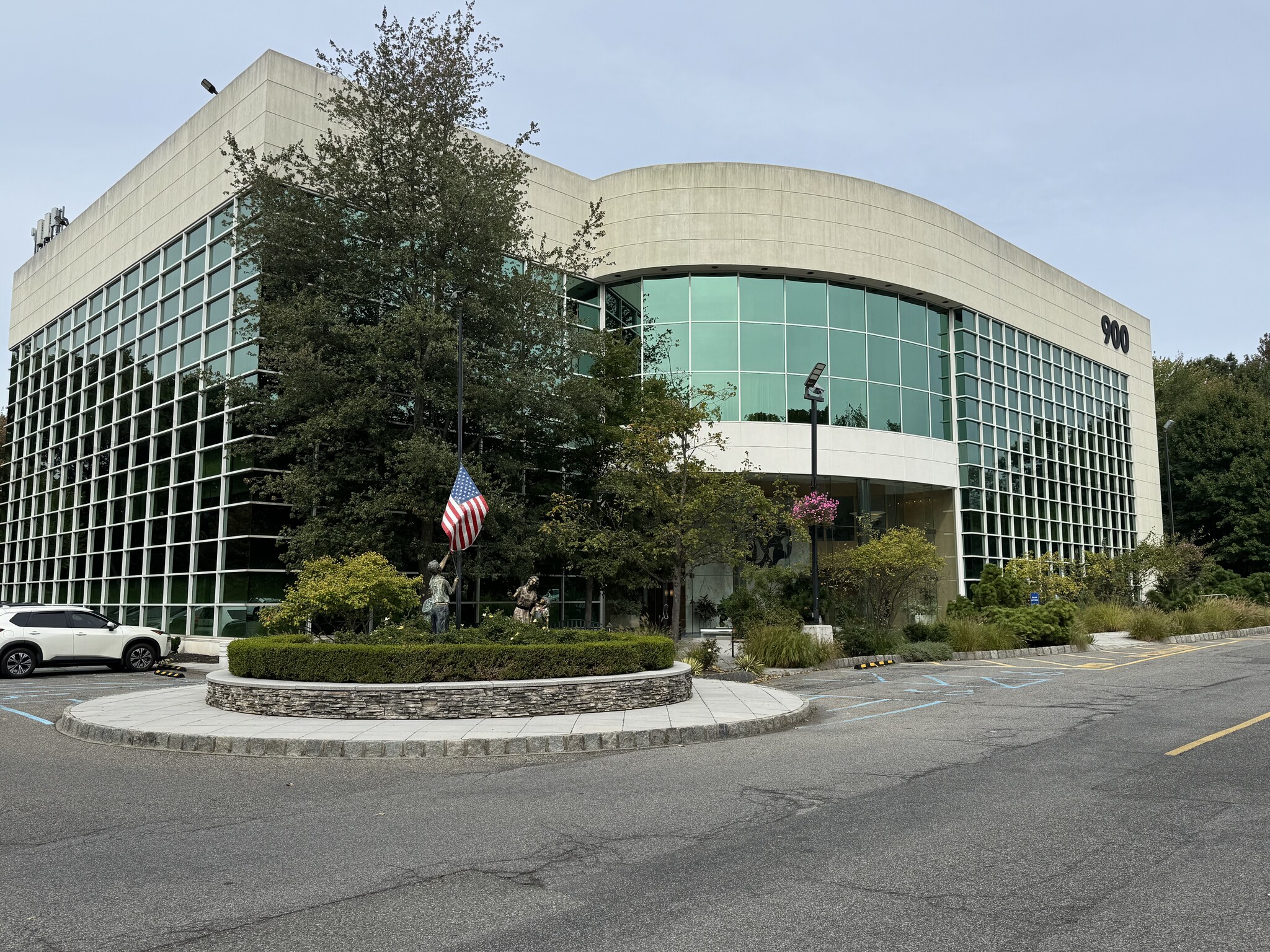 900 South Ave, Staten Island, NY for lease Building Photo- Image 1 of 6