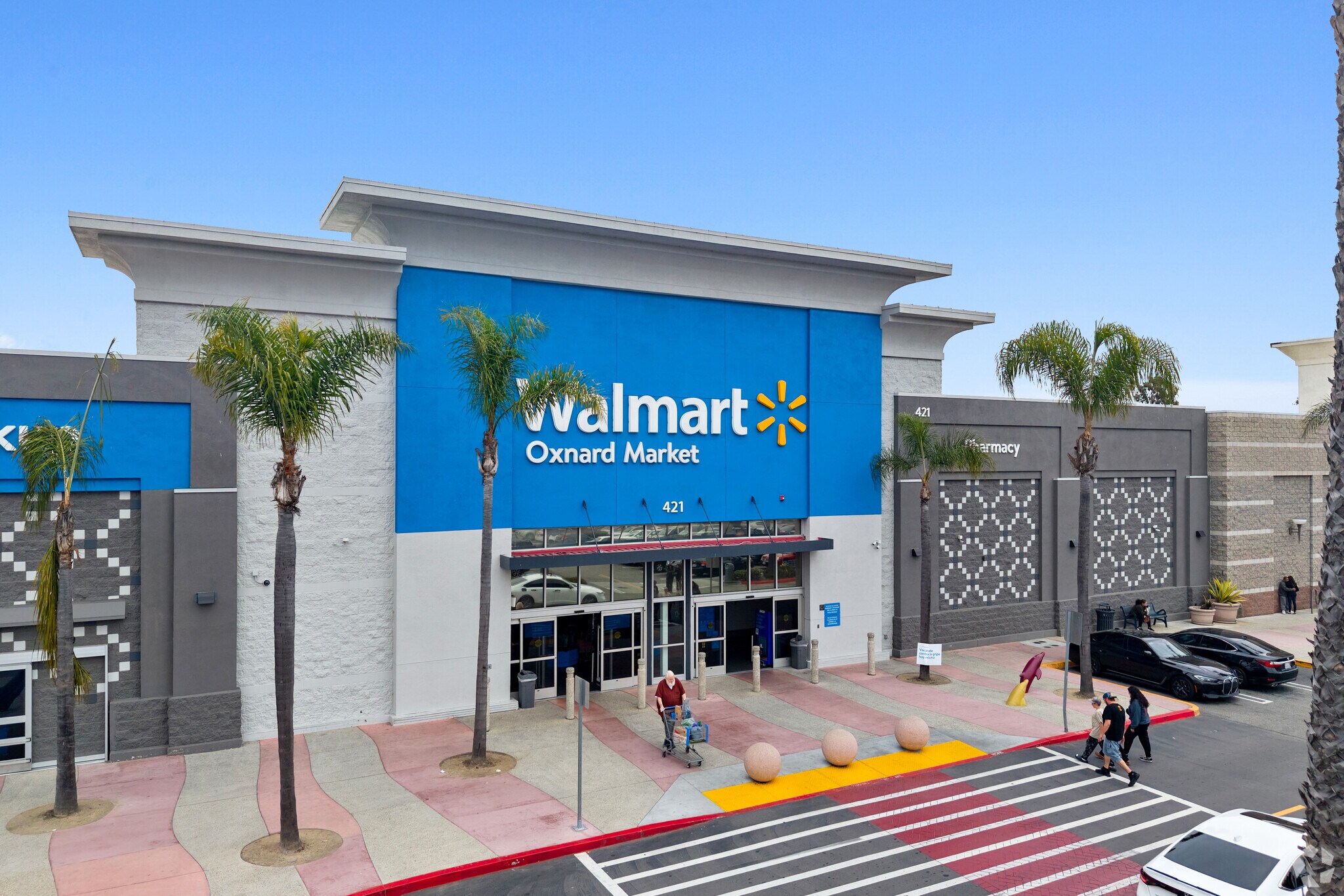 411-451 W Esplanade Dr, Oxnard, CA for sale Primary Photo- Image 1 of 1