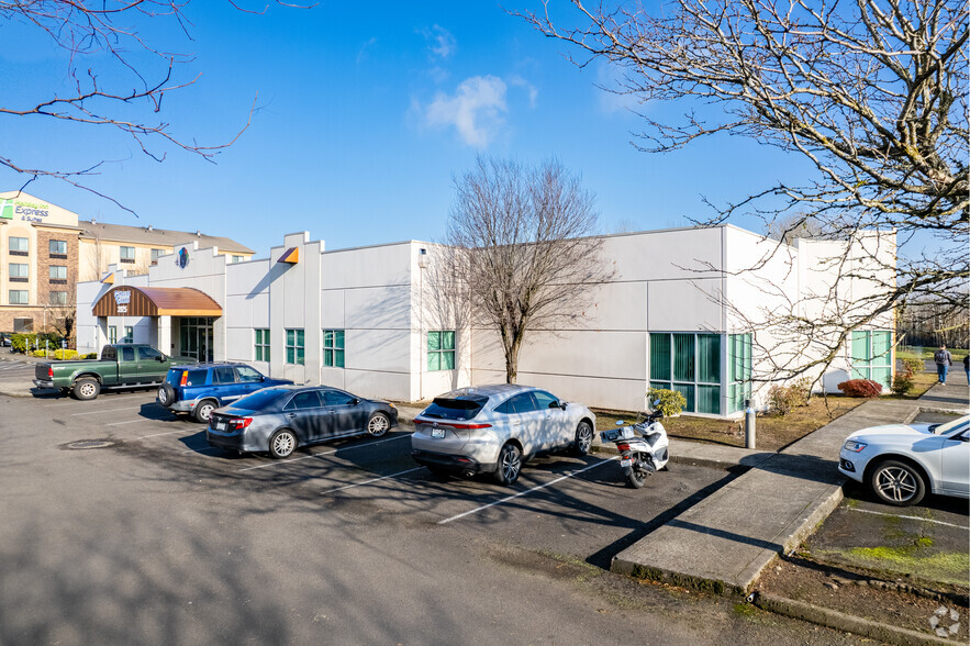 3925 NE 72nd Ave, Vancouver, WA for lease - Primary Photo - Image 1 of 4