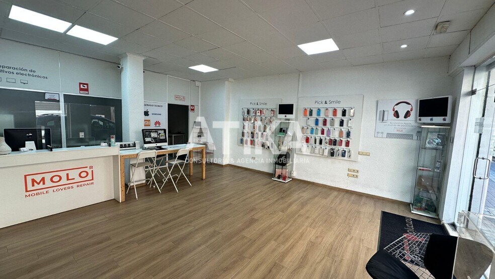 Retail in Ontinyent for lease - Building Photo - Image 3 of 9