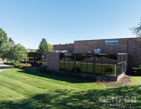 1214 Freedom Rd, Cranberry, PA for lease Building Photo- Image 1 of 5