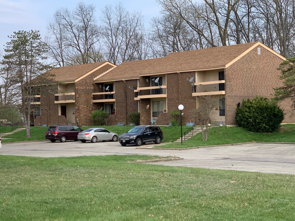 7701 Sycamore Woods Blvd, Dayton, OH 45426