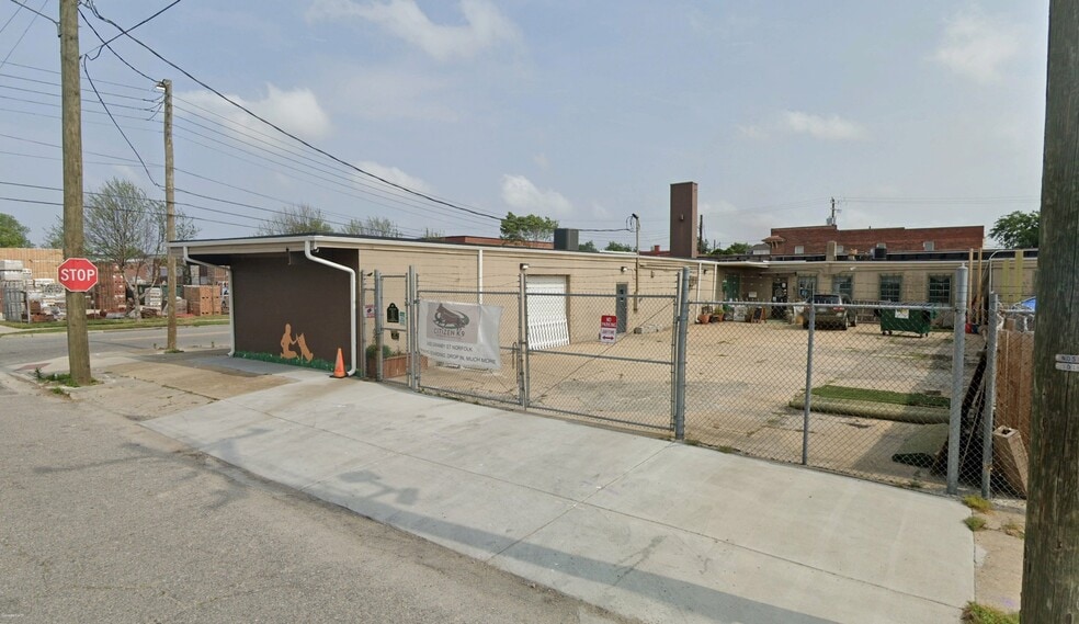 2400 Granby St, Norfolk, VA for lease - Building Photo - Image 2 of 3