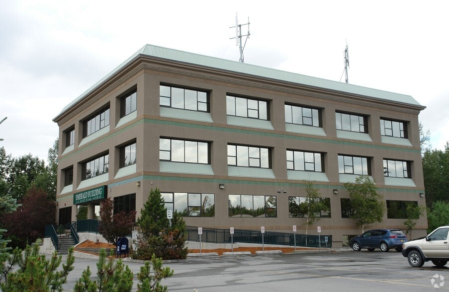615 E 82nd Ave, Anchorage, AK for sale - Primary Photo - Image 1 of 1