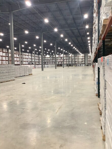 2349 Goshen Tpke, Scotchtown, NY for lease - Interior Photo - Image 3 of 4