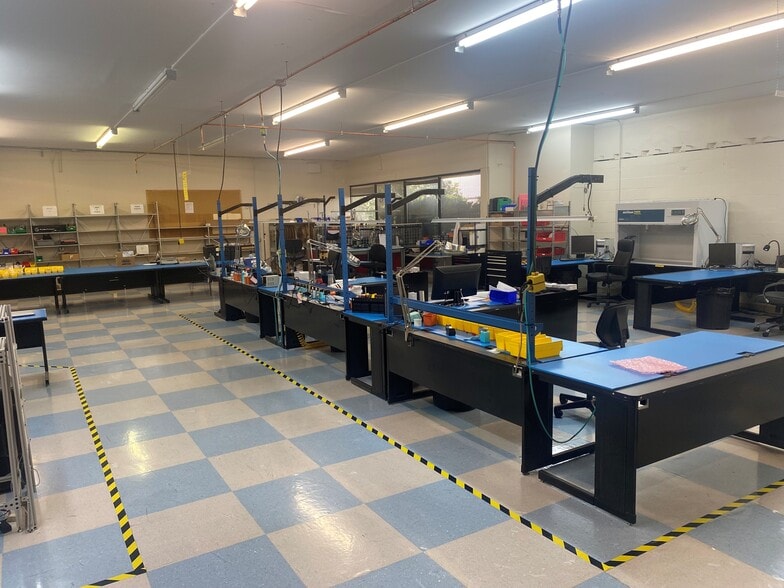 7060 S Tucson Way, Englewood, CO for sale - Interior Photo - Image 3 of 8