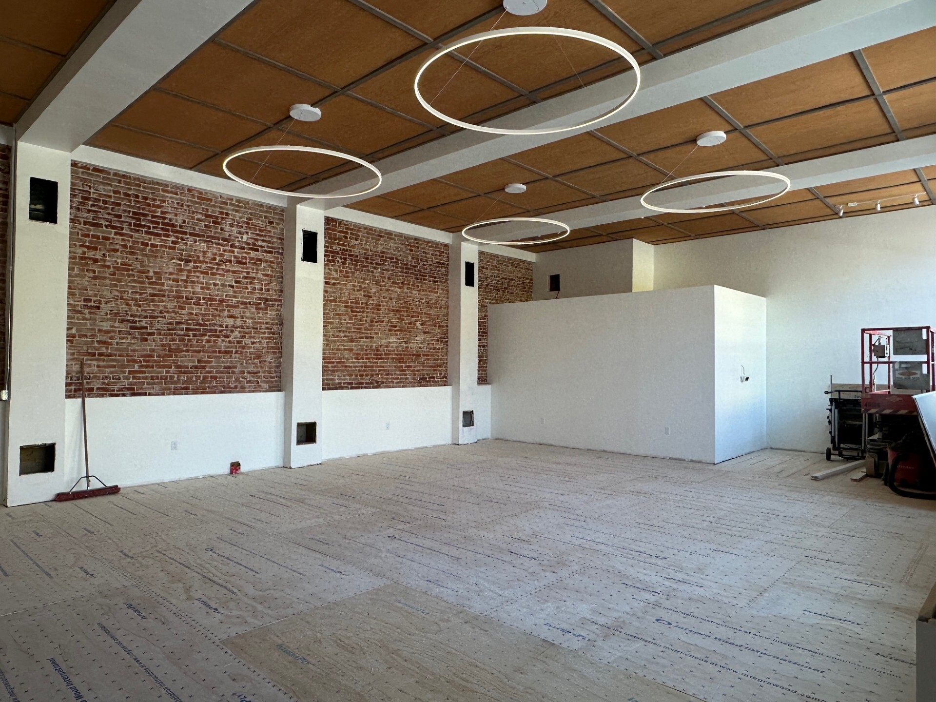 348 State St, Weiser, ID for lease Interior Photo- Image 1 of 8