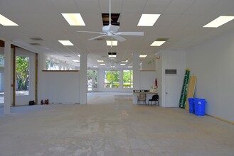 951 Alternate A1A, Jupiter, FL for lease Interior Photo- Image 2 of 11