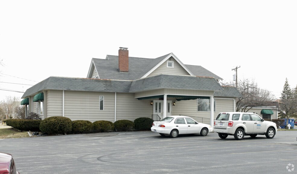 1001 Dixie Hwy, Rossford, OH 43460