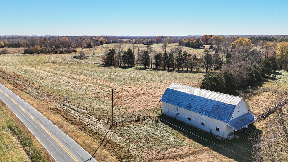 6654 Phillippi Road Rd, Liberty, NC for sale - Building Photo - Image 3 of 22