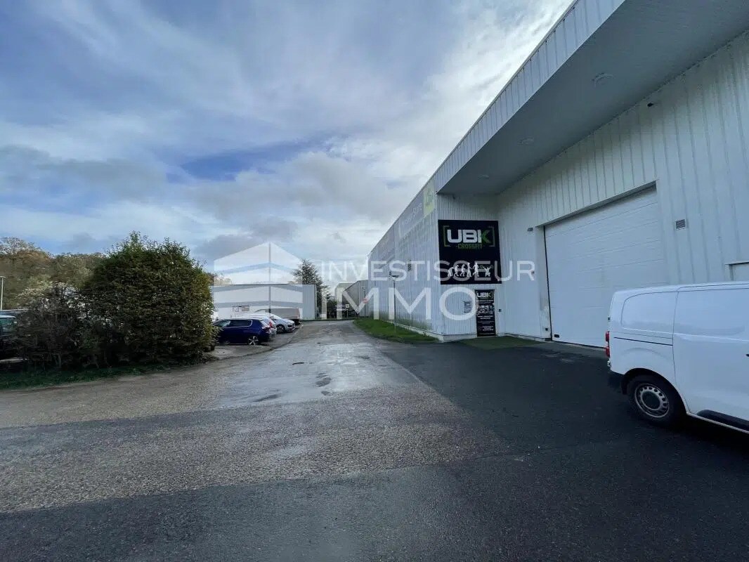 Retail in Vulaines-sur-Seine for sale Building Photo- Image 1 of 8