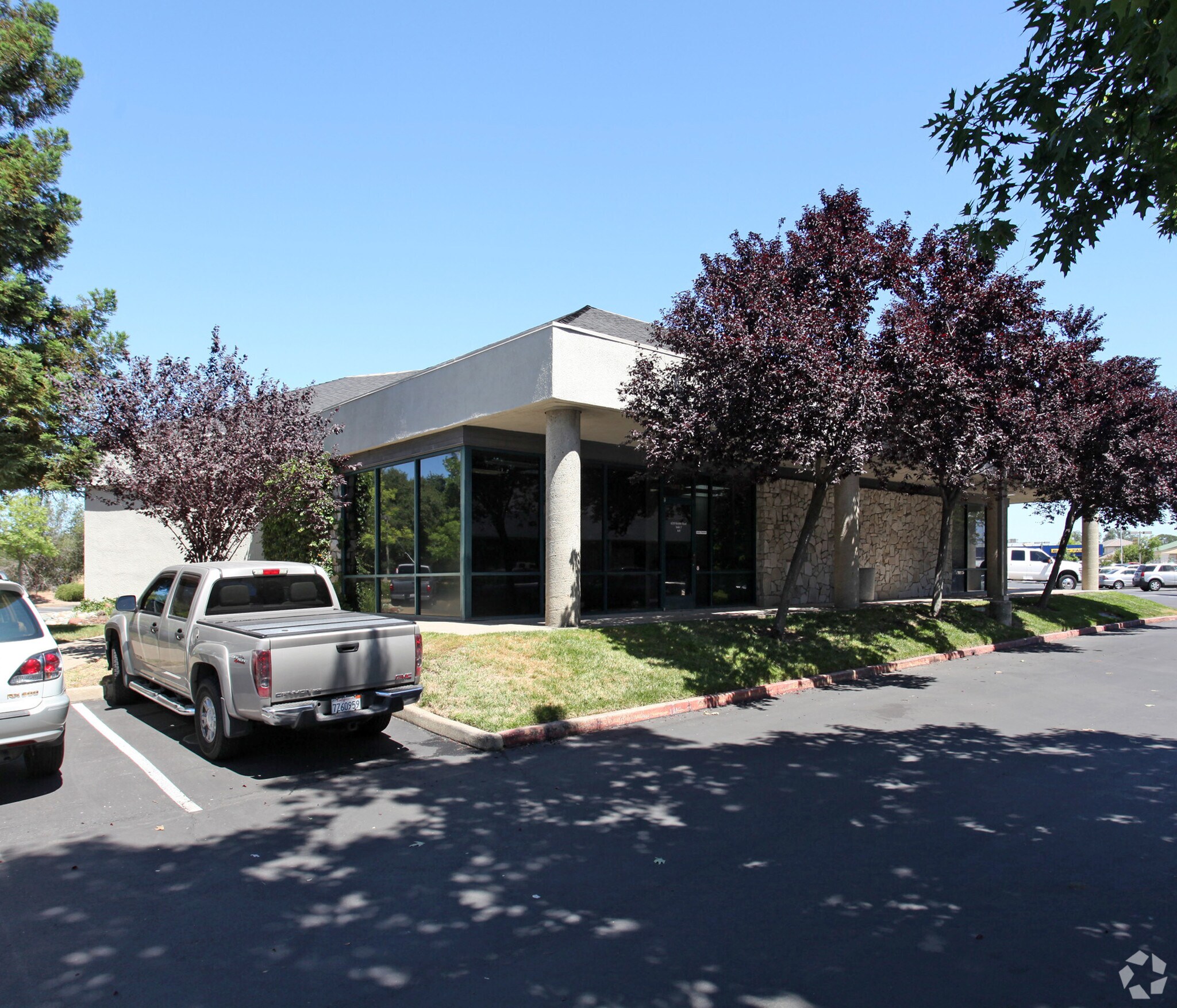 4220 Rocklin Rd, Rocklin, CA for lease Building Photo- Image 1 of 7