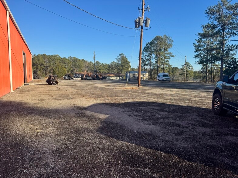 109 Epps St, Gordon, GA for lease - Building Photo - Image 3 of 12