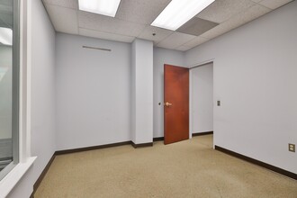 559 Main St, Bethlehem, PA for lease Interior Photo- Image 2 of 9