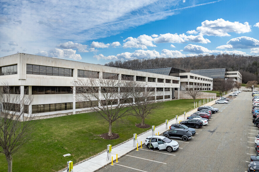 412 Mount Kemble Ave, Morristown, NJ for lease - Building Photo - Image 1 of 6