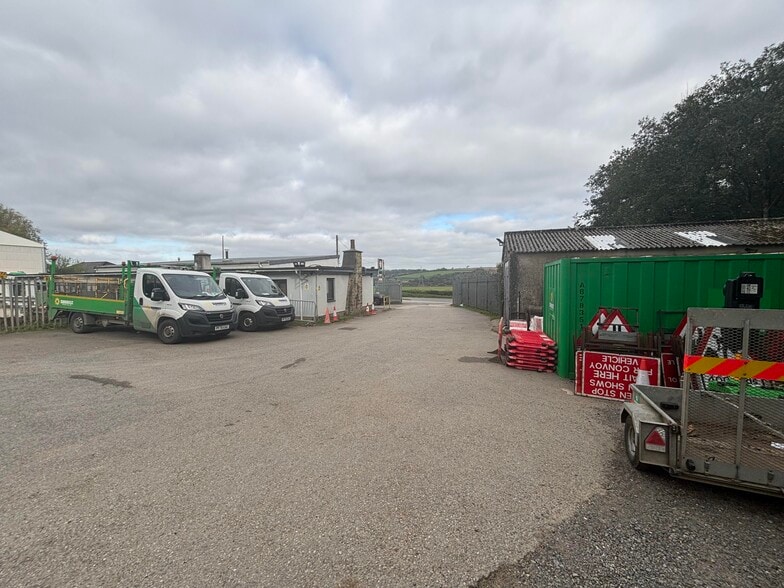 Fishleigh Rock, Umberleigh for sale - Building Photo - Image 2 of 19