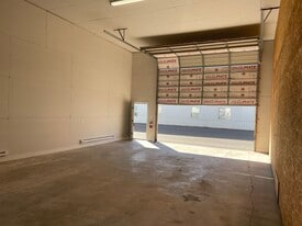 Belgrade Industrial Warehouse Condos - Warehouse