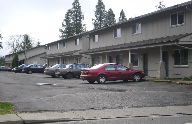 25182 E Broadway, Veneta, OR for sale Primary Photo- Image 1 of 1