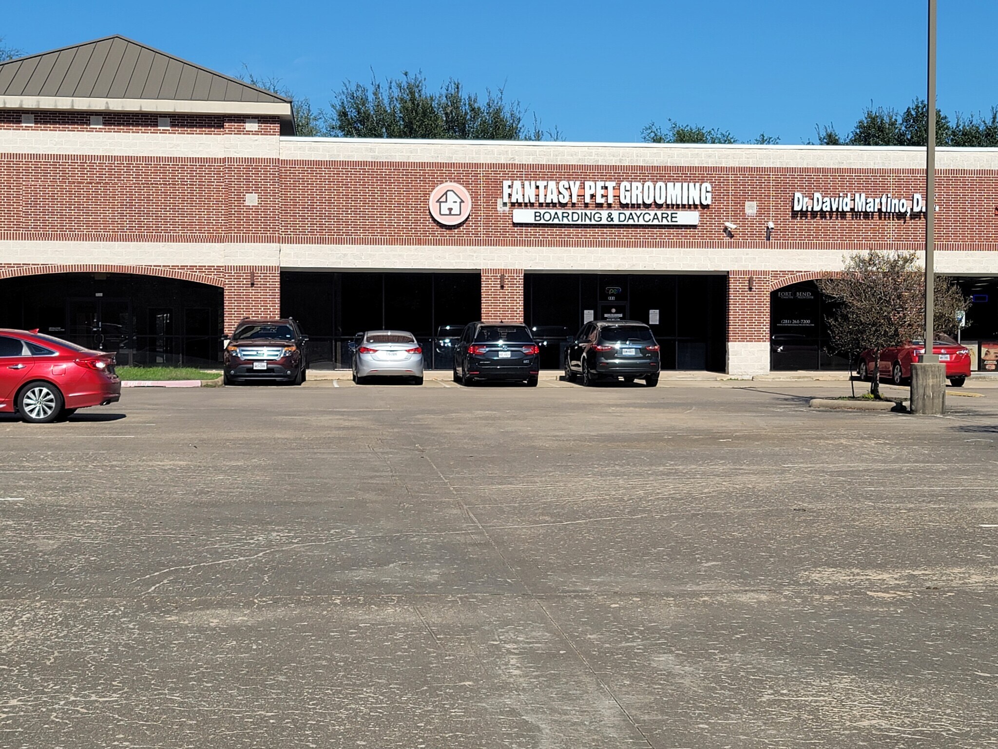 5201 Hwy 6, Missouri City, TX 77459 Star Center