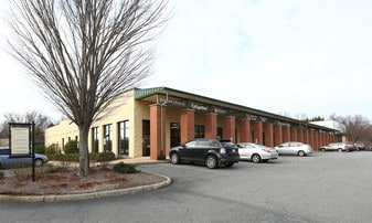 620-632 Berkmar Cir, Charlottesville VA - Live-Work Space