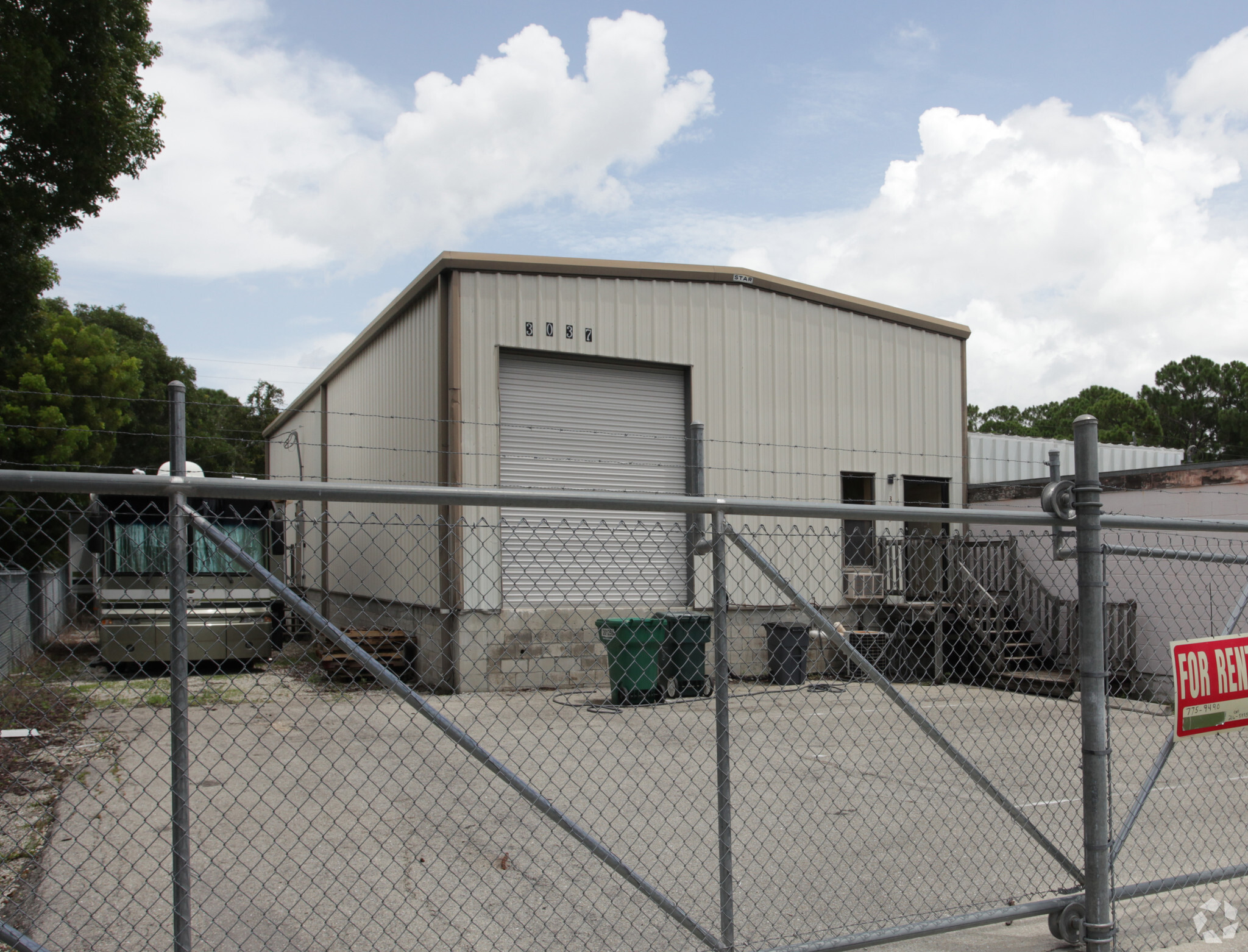 3037 Van Buren Ave, Naples, FL for sale Primary Photo- Image 1 of 6